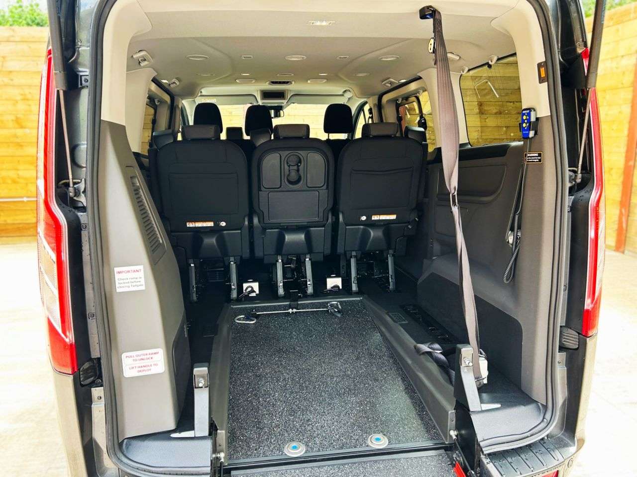 null FORD TOURNEO CUSTOM null FORD TOURNEO CUSTOM