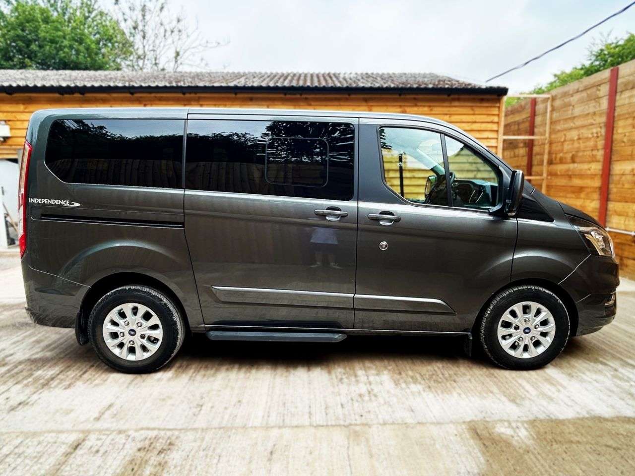 null FORD TOURNEO CUSTOM null FORD TOURNEO CUSTOM