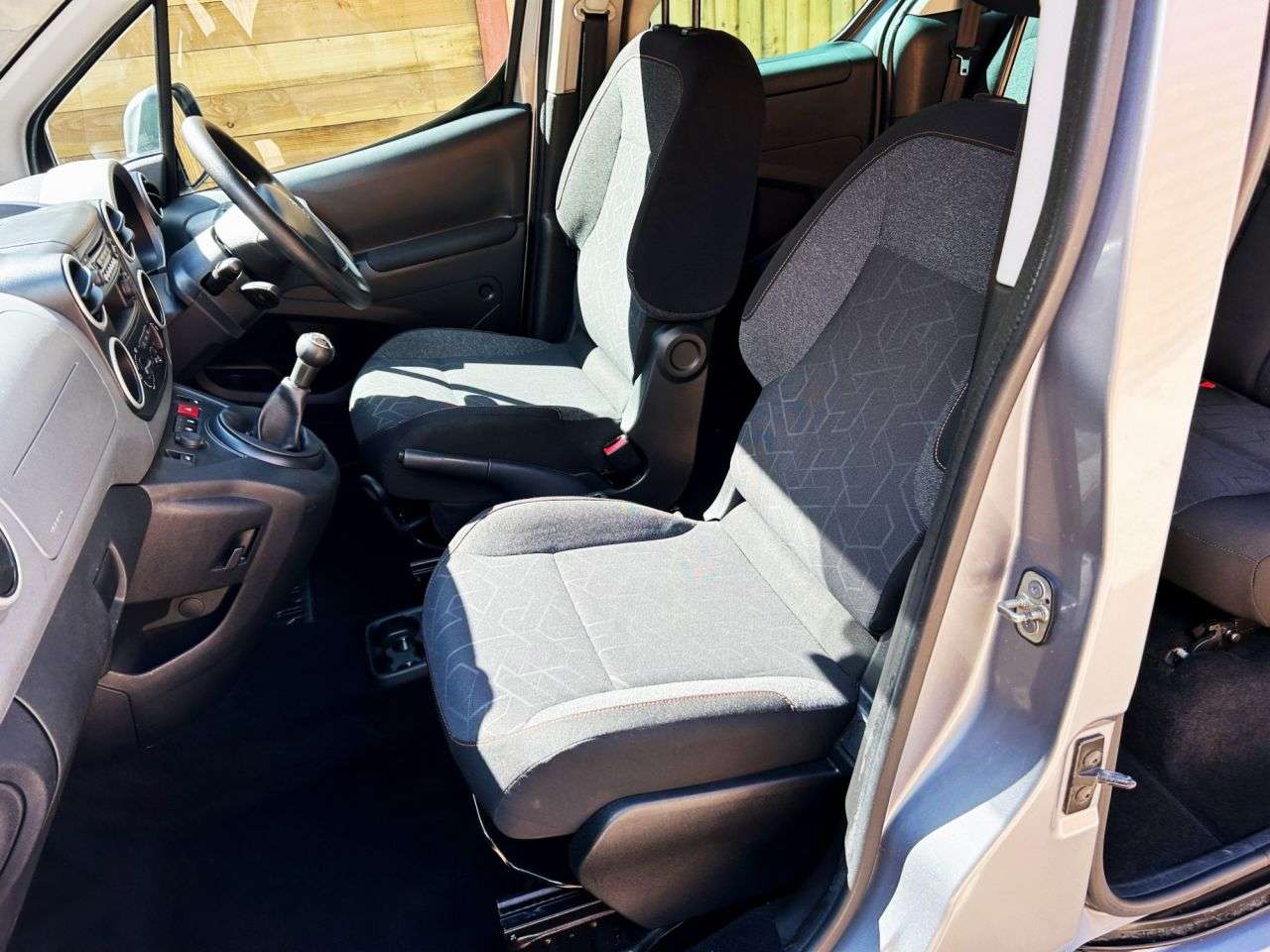 2018 PEUGEOT PARTNER TEPEE 2018 PEUGEOT PARTNER TEPEE