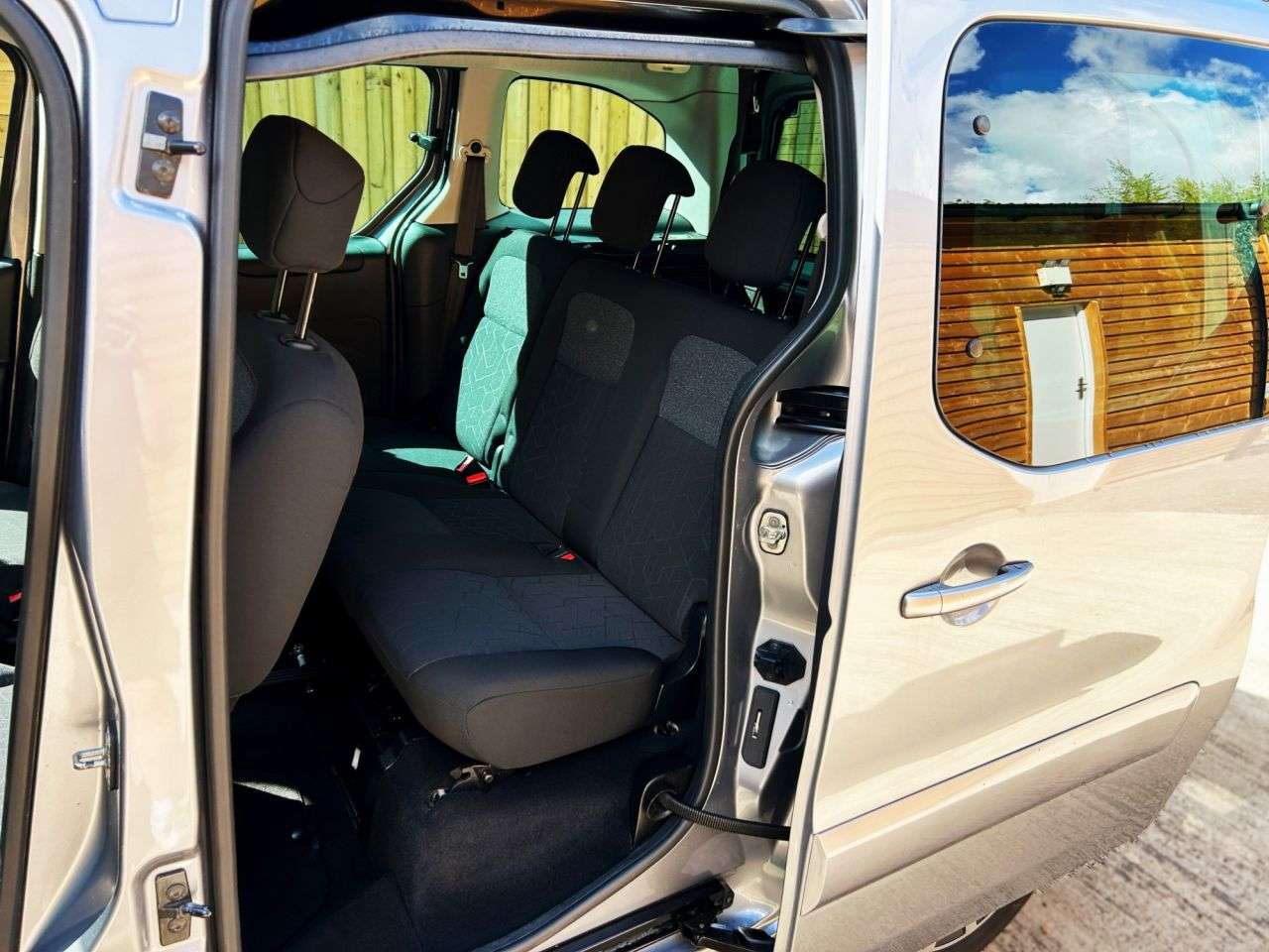 2018 PEUGEOT PARTNER TEPEE 2018 PEUGEOT PARTNER TEPEE