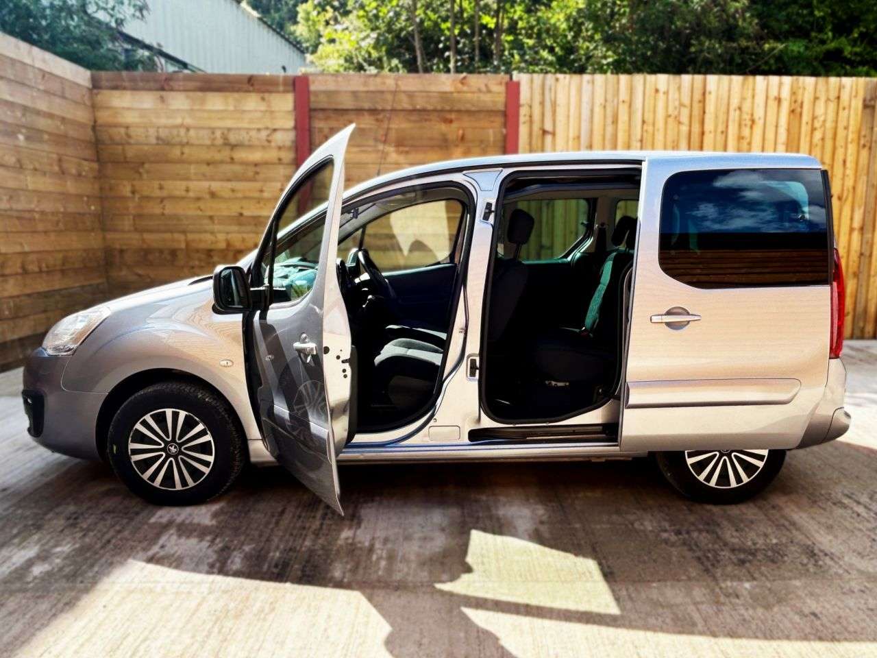 2018 PEUGEOT PARTNER TEPEE 2018 PEUGEOT PARTNER TEPEE