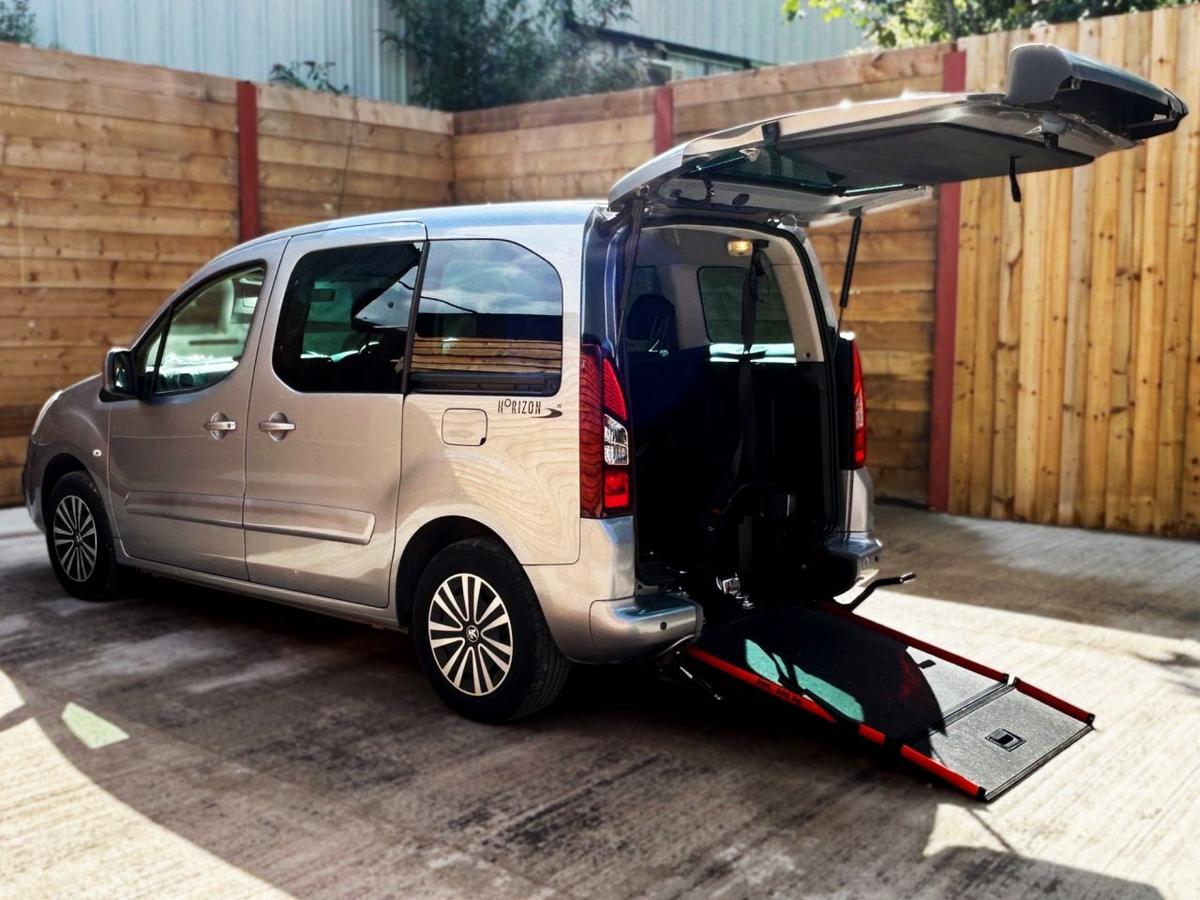 Check out this Peugeot Partner Tepee 2018 Diesel Manual