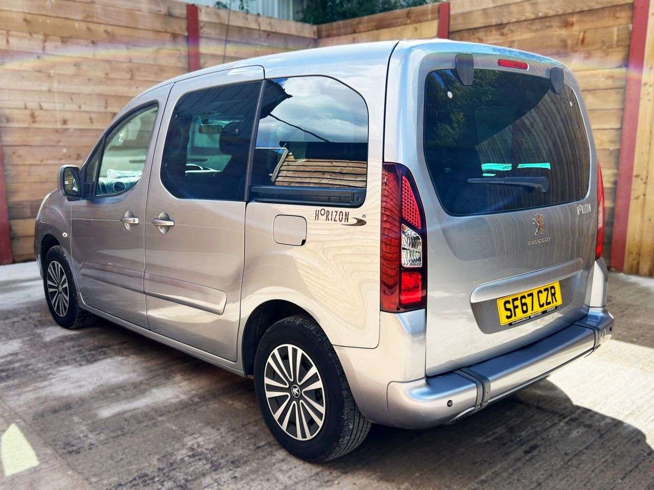 2018 PEUGEOT PARTNER TEPEE 2018 PEUGEOT PARTNER TEPEE