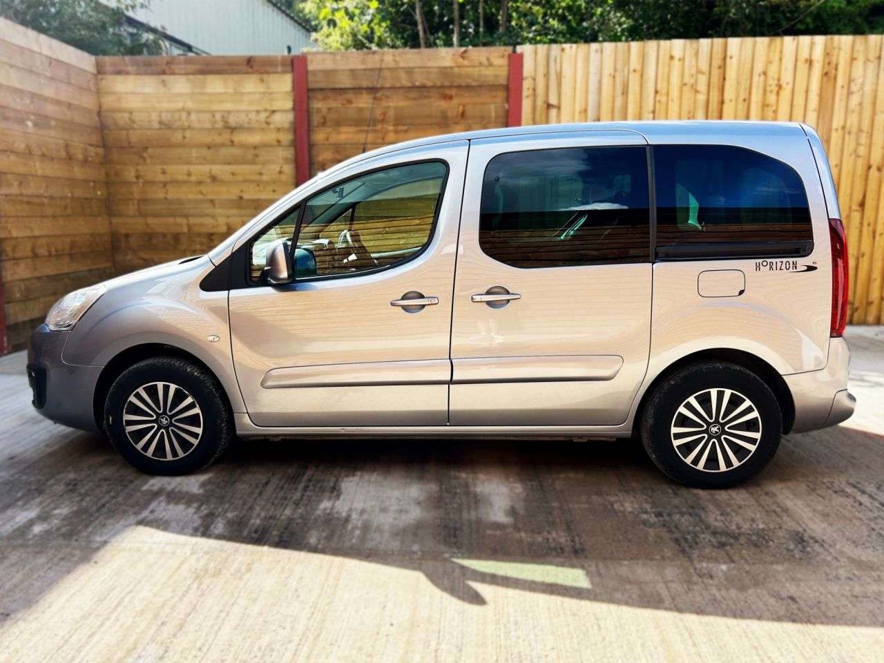 2018 PEUGEOT PARTNER TEPEE 2018 PEUGEOT PARTNER TEPEE