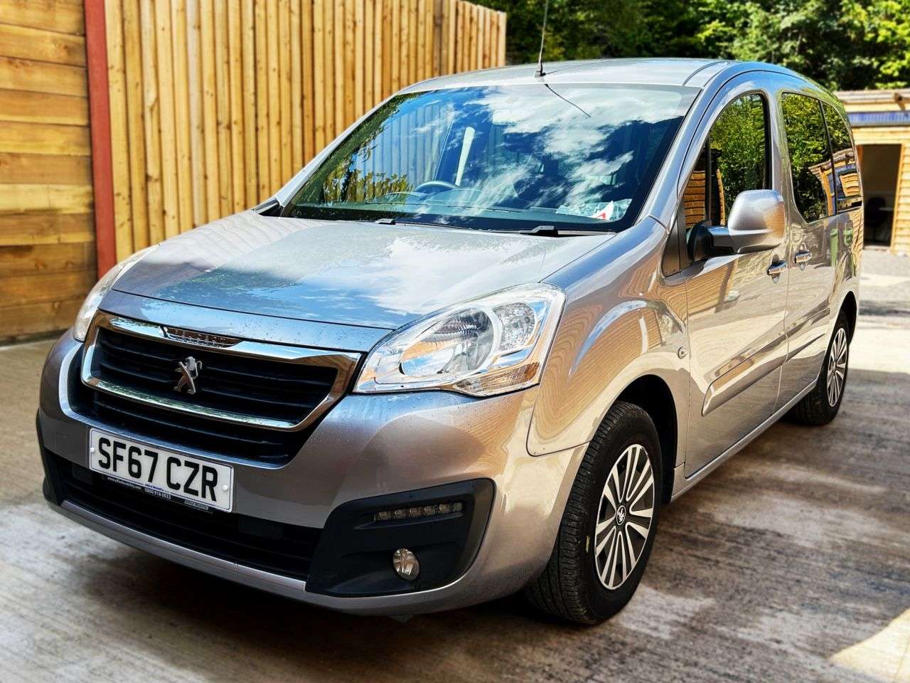 2018 PEUGEOT PARTNER TEPEE 2018 PEUGEOT PARTNER TEPEE