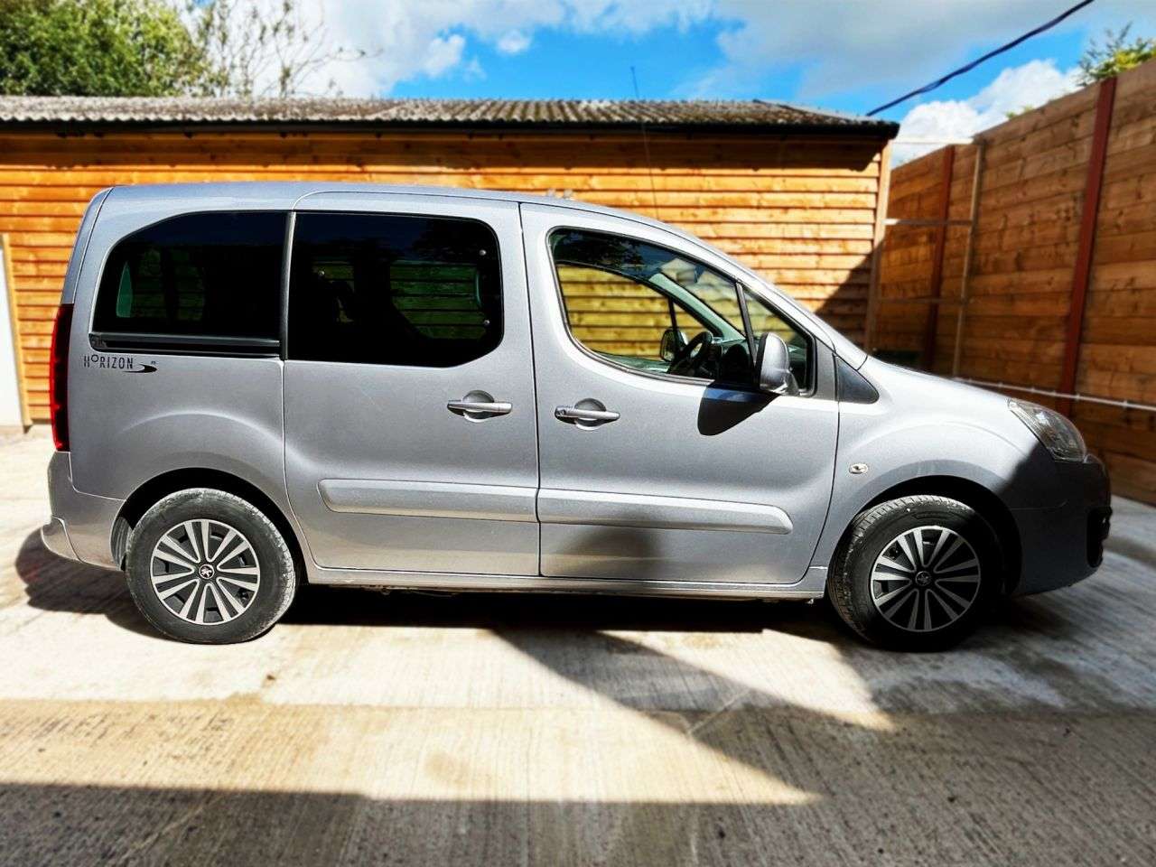 2018 PEUGEOT PARTNER TEPEE 2018 PEUGEOT PARTNER TEPEE