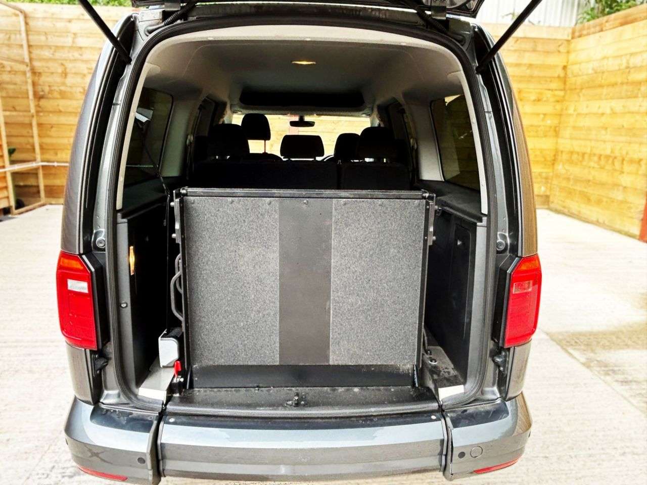 2021 VOLKSWAGEN CADDY MAXI LIFE 2021 VOLKSWAGEN CADDY MAXI LIFE