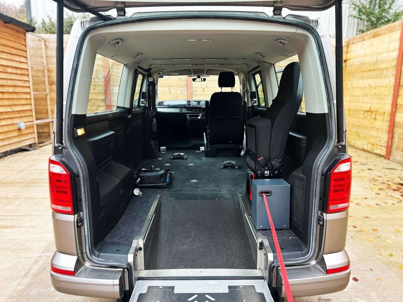 2018 VOLKSWAGEN CARAVELLE 2018 VOLKSWAGEN CARAVELLE