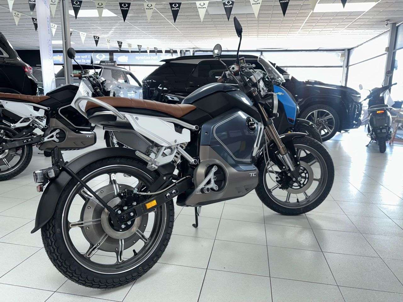 null VMOTO TC null VMOTO TC