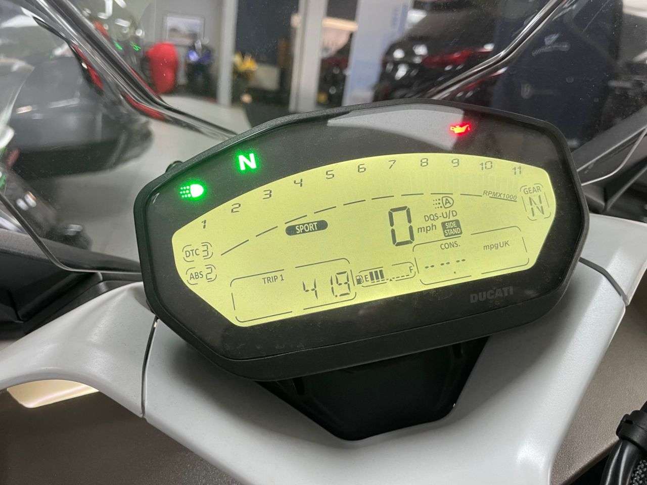 2019 DUCATI SUPERSPORT S 2019 DUCATI SUPERSPORT S