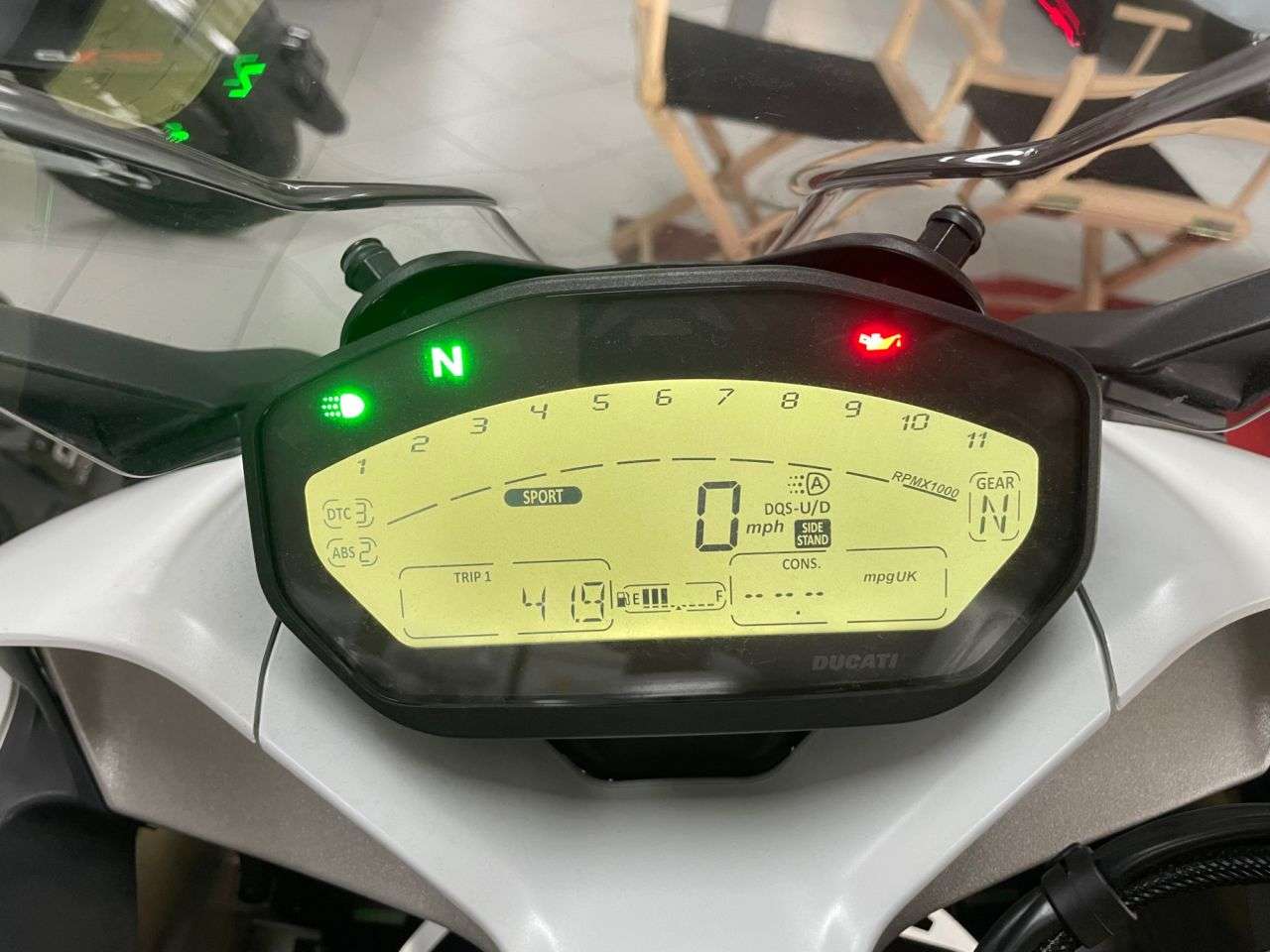 2019 DUCATI SUPERSPORT S 2019 DUCATI SUPERSPORT S