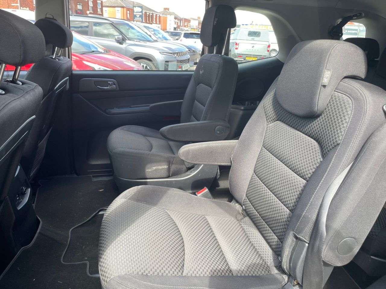 2017 SSANGYONG TURISMO 2017 SSANGYONG TURISMO