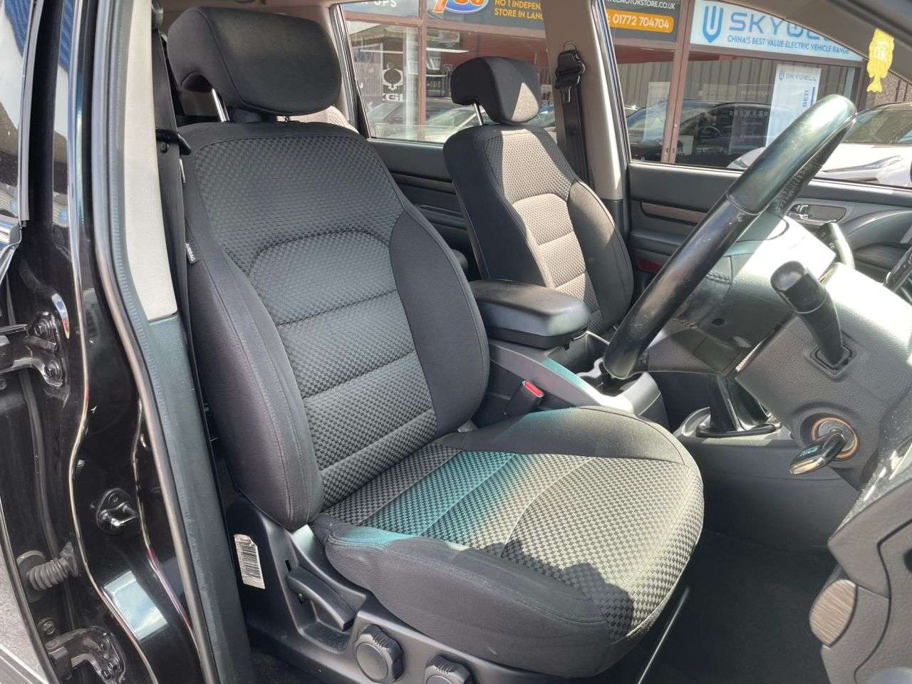 2017 SSANGYONG TURISMO 2017 SSANGYONG TURISMO