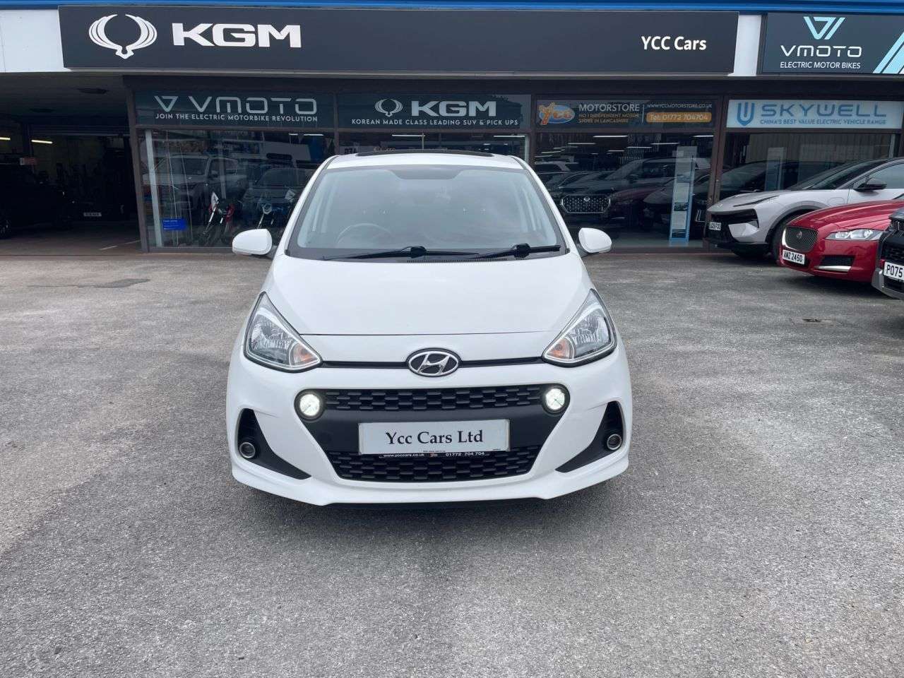 2017 HYUNDAI I10 2017 HYUNDAI I10