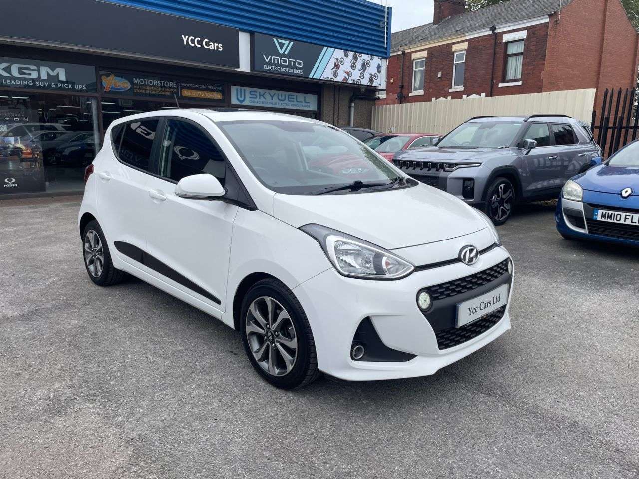 2017 HYUNDAI I10 2017 HYUNDAI I10