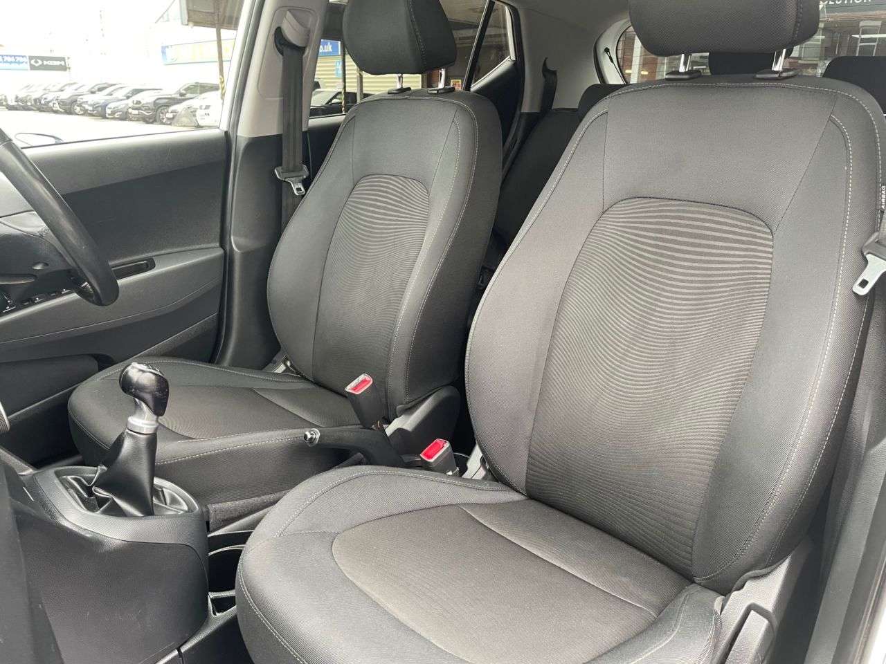 2017 HYUNDAI I10 2017 HYUNDAI I10