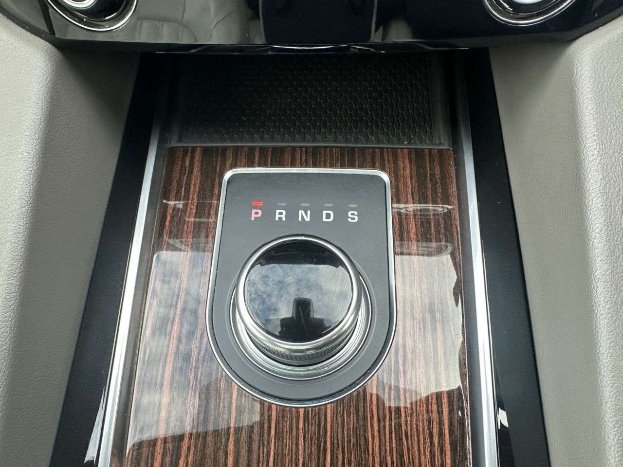 2018 JAGUAR F-PACE 2018 JAGUAR F-PACE