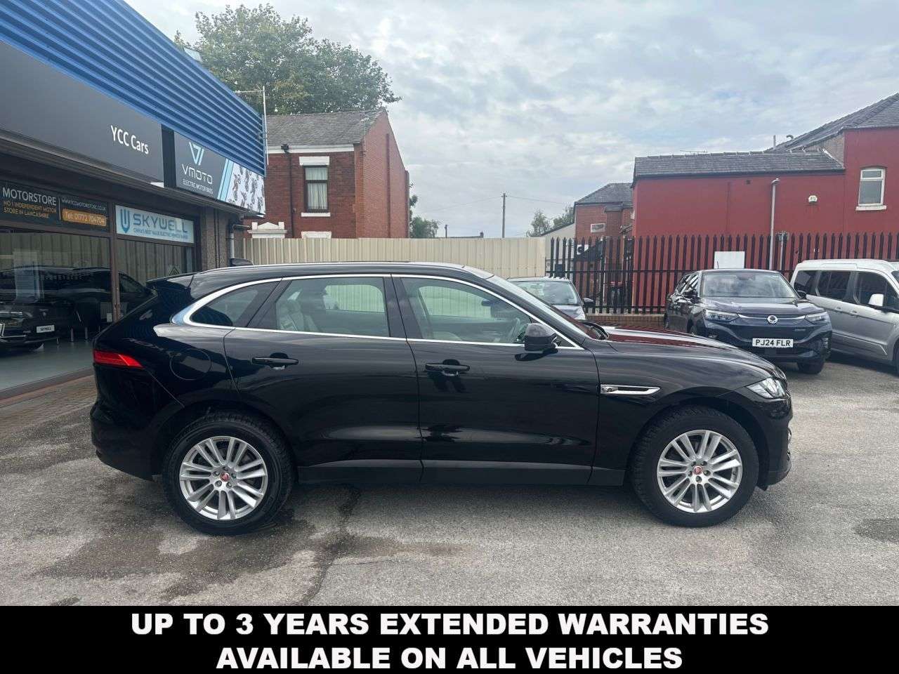 2018 JAGUAR F-PACE 2018 JAGUAR F-PACE