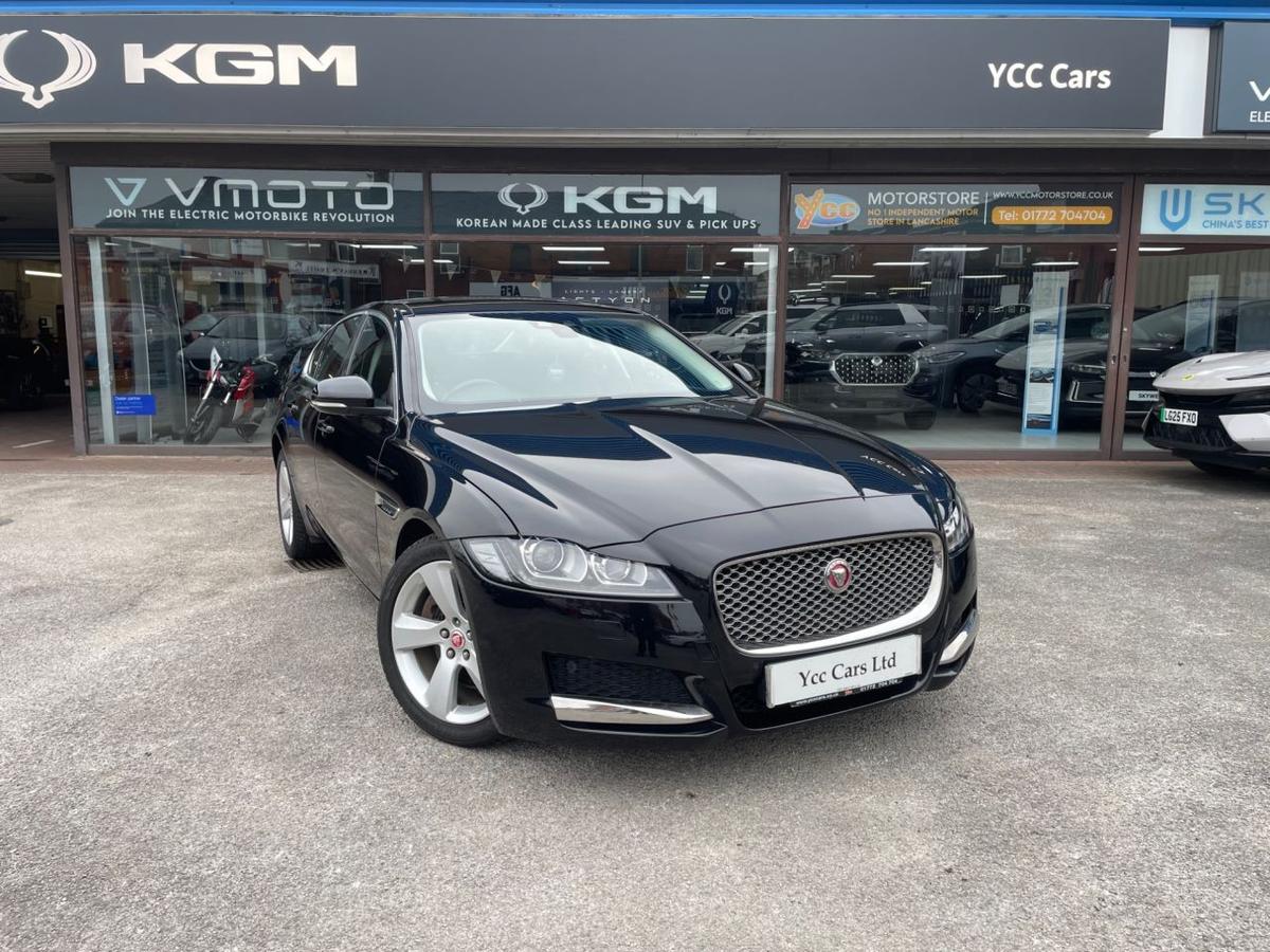 Check out this Jaguar Xf 2017 Diesel Automatic