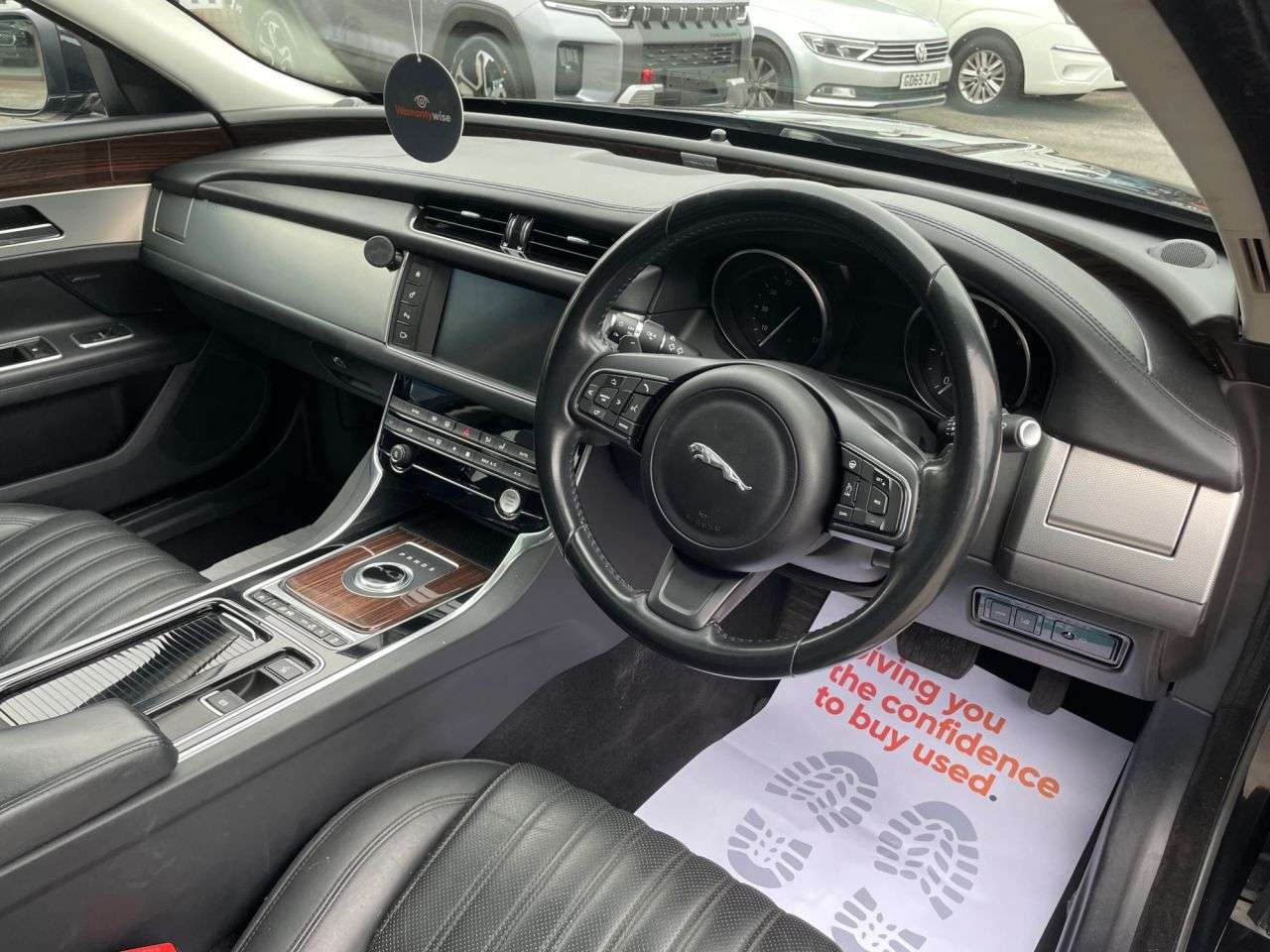 2017 JAGUAR XF 2017 JAGUAR XF