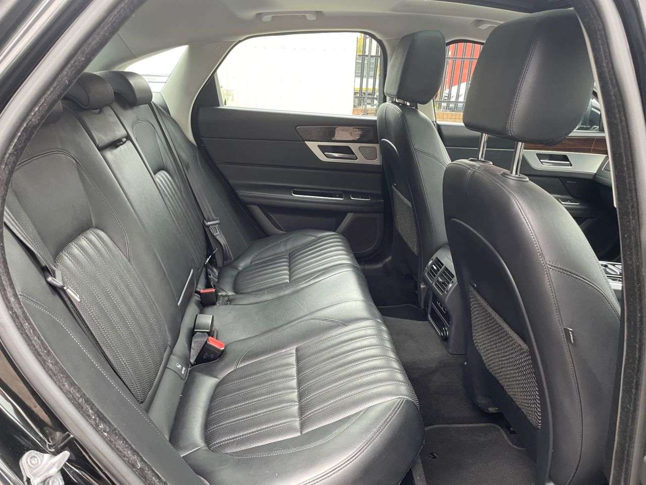 2017 JAGUAR XF 2017 JAGUAR XF