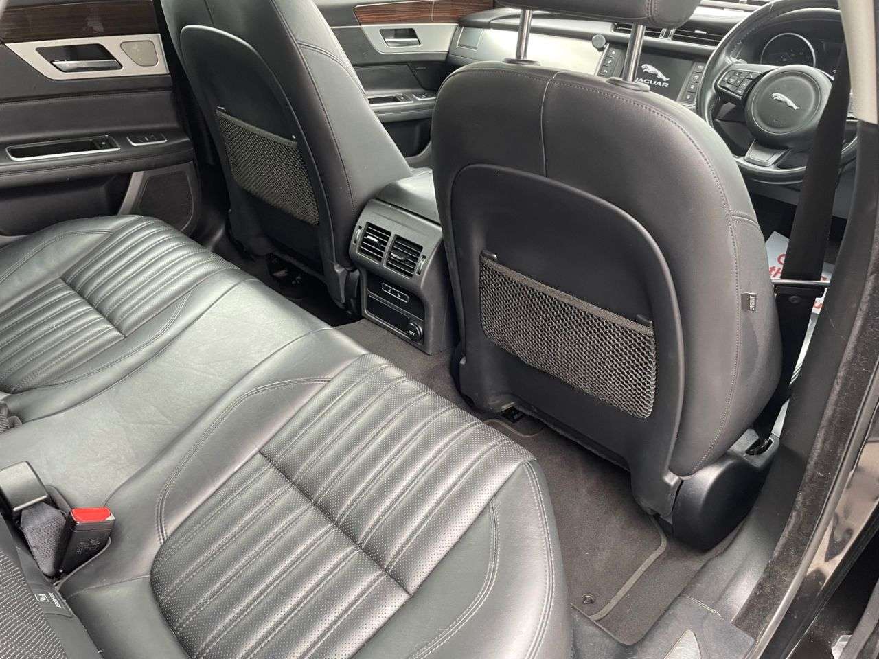 2017 JAGUAR XF 2017 JAGUAR XF