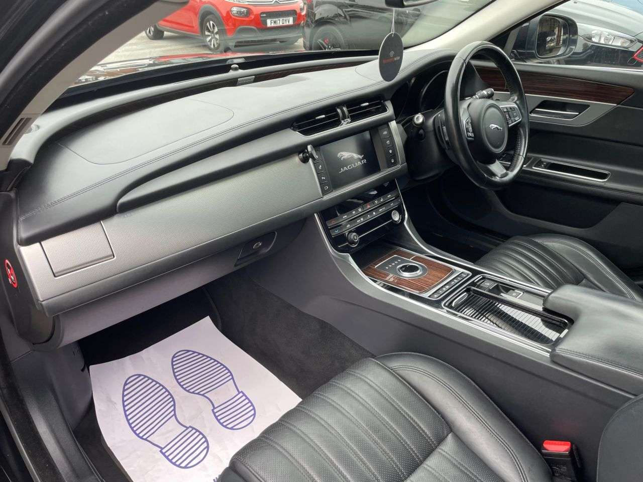 2017 JAGUAR XF 2017 JAGUAR XF