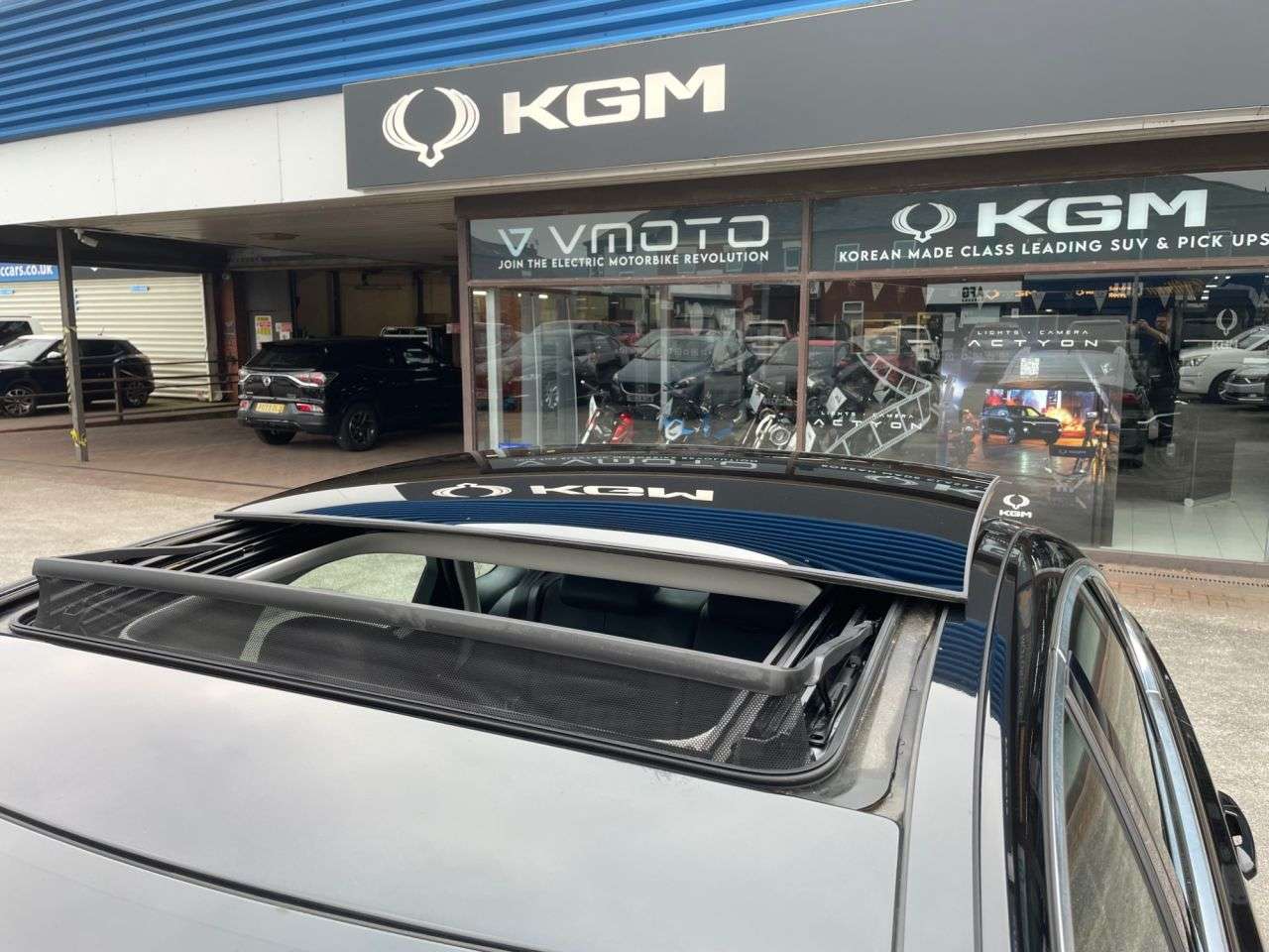 2017 JAGUAR XF 2017 JAGUAR XF