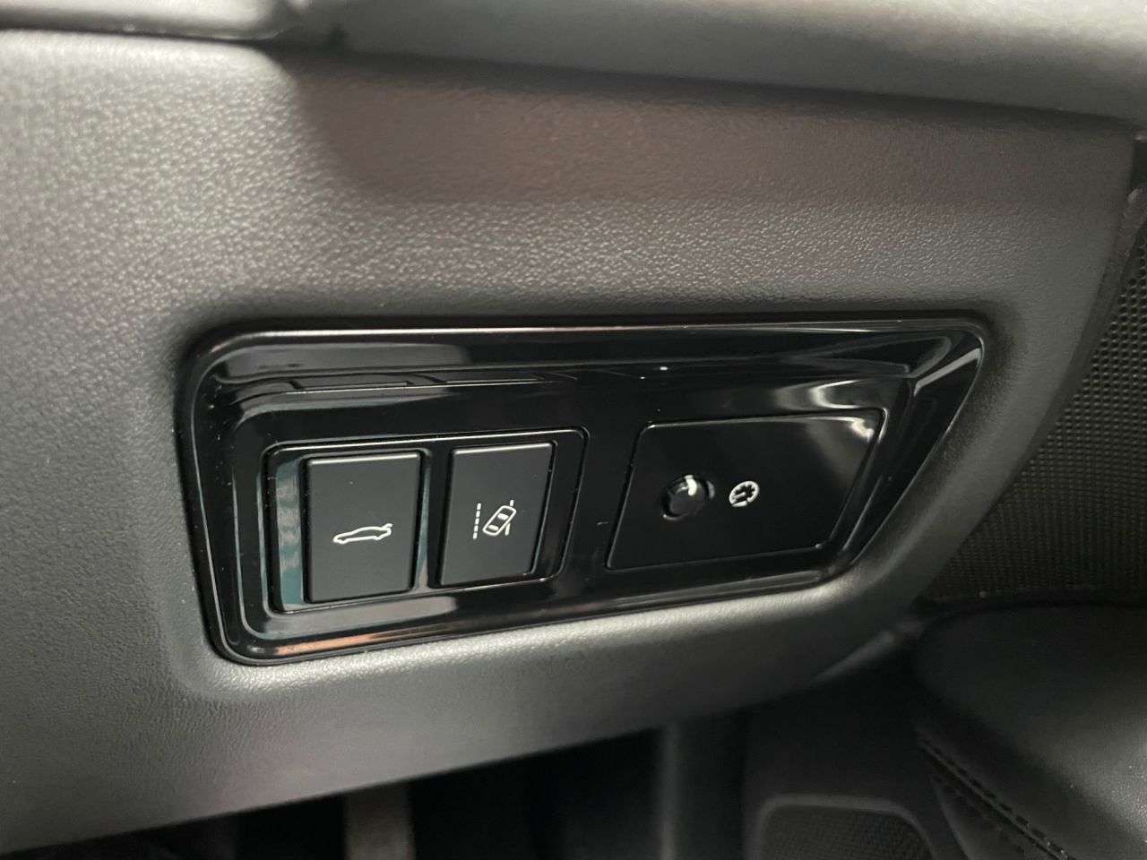 2017 JAGUAR XF 2017 JAGUAR XF