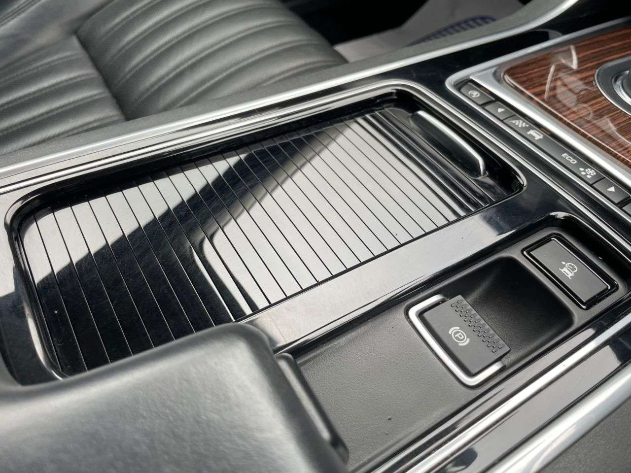 2017 JAGUAR XF 2017 JAGUAR XF