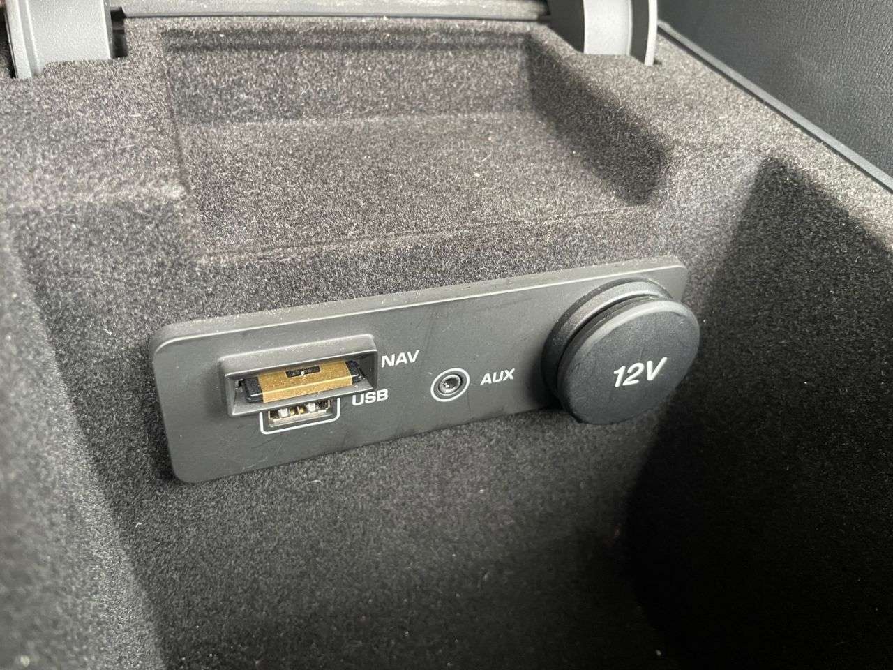 2017 JAGUAR XF 2017 JAGUAR XF