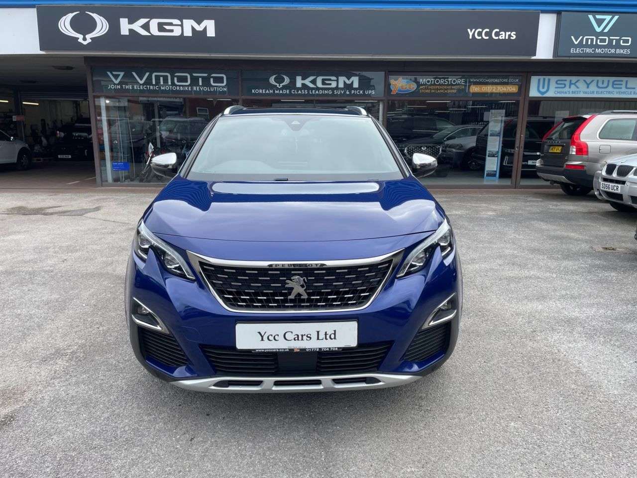 2018 PEUGEOT 3008 2018 PEUGEOT 3008