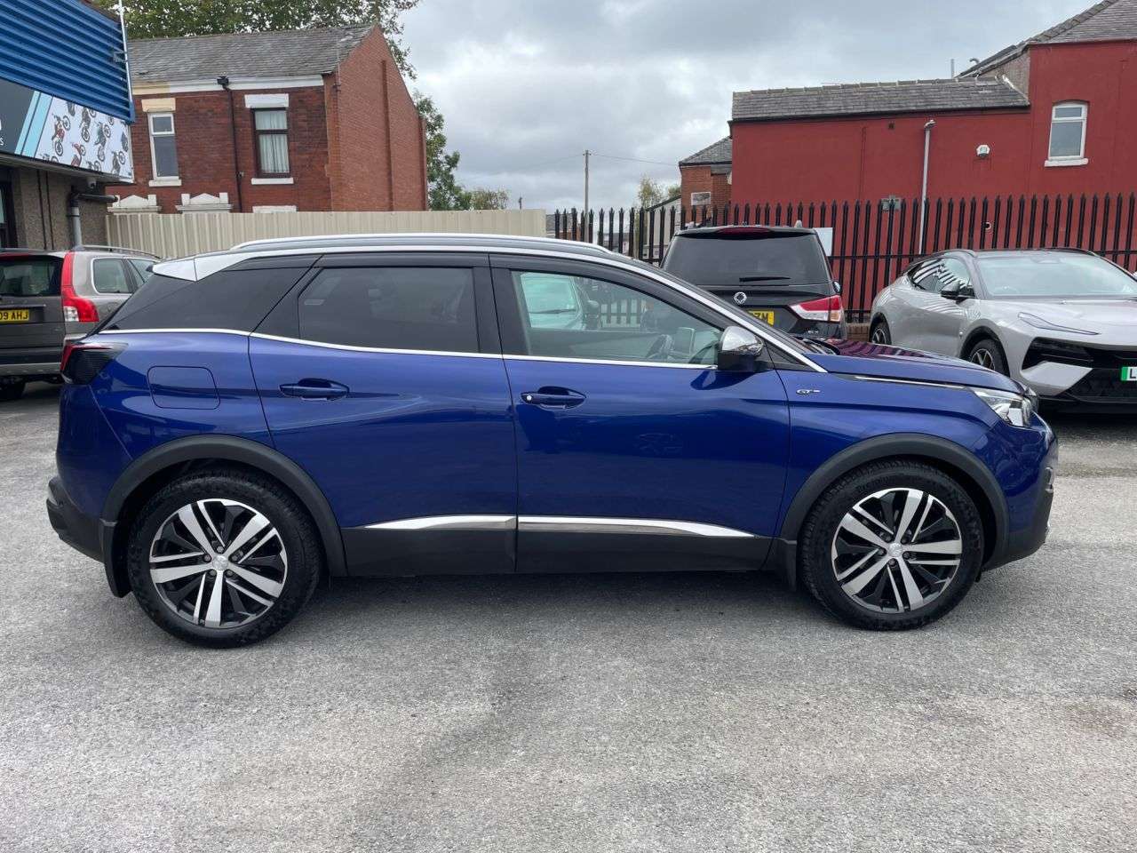2018 PEUGEOT 3008 2018 PEUGEOT 3008