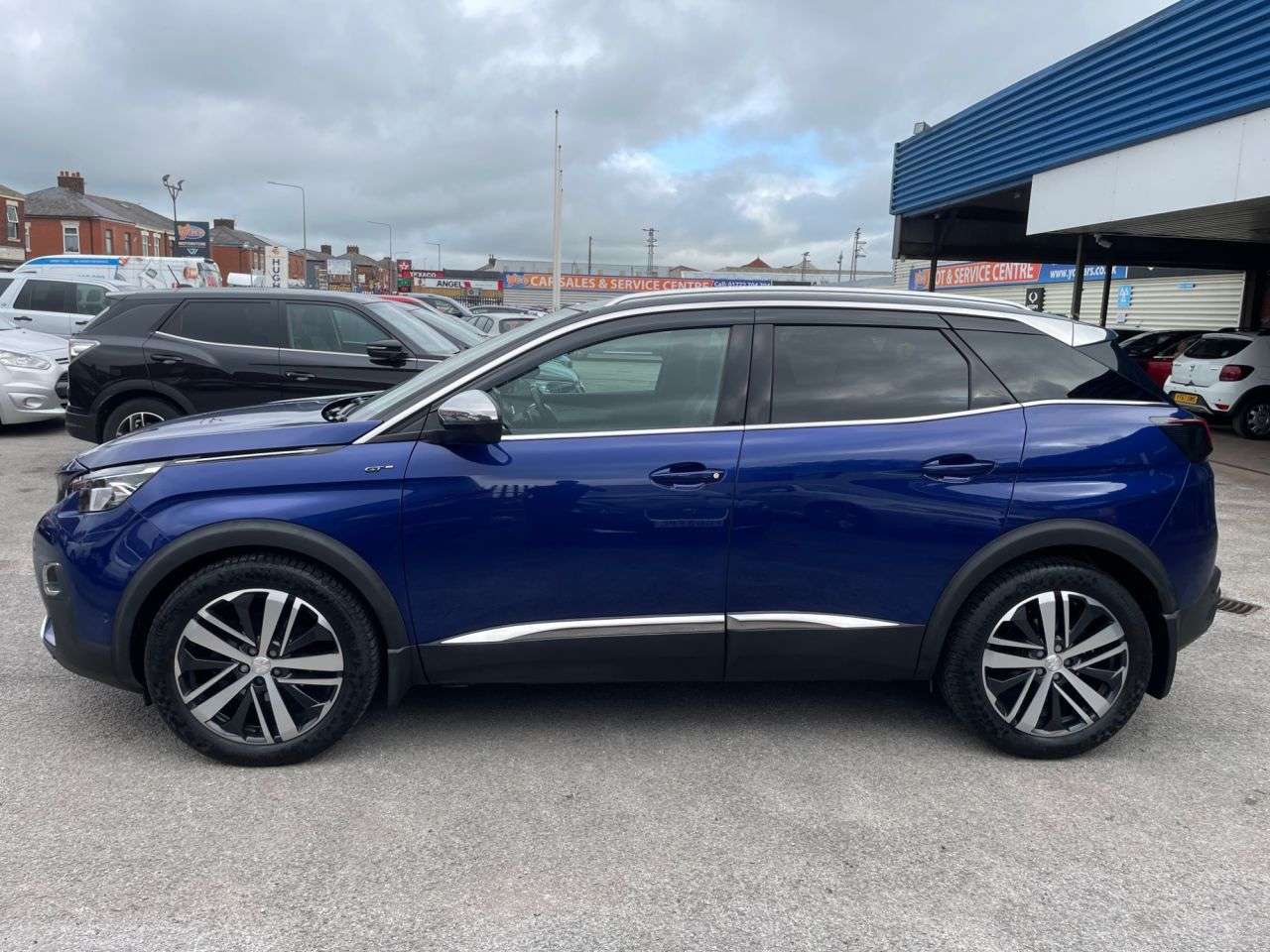 2018 PEUGEOT 3008 2018 PEUGEOT 3008