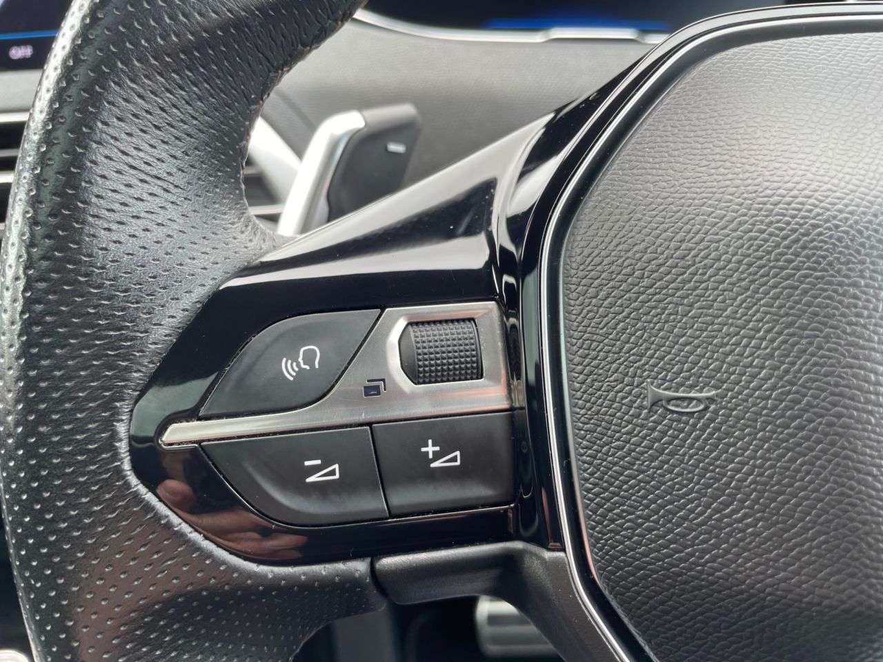 2018 PEUGEOT 3008 2018 PEUGEOT 3008