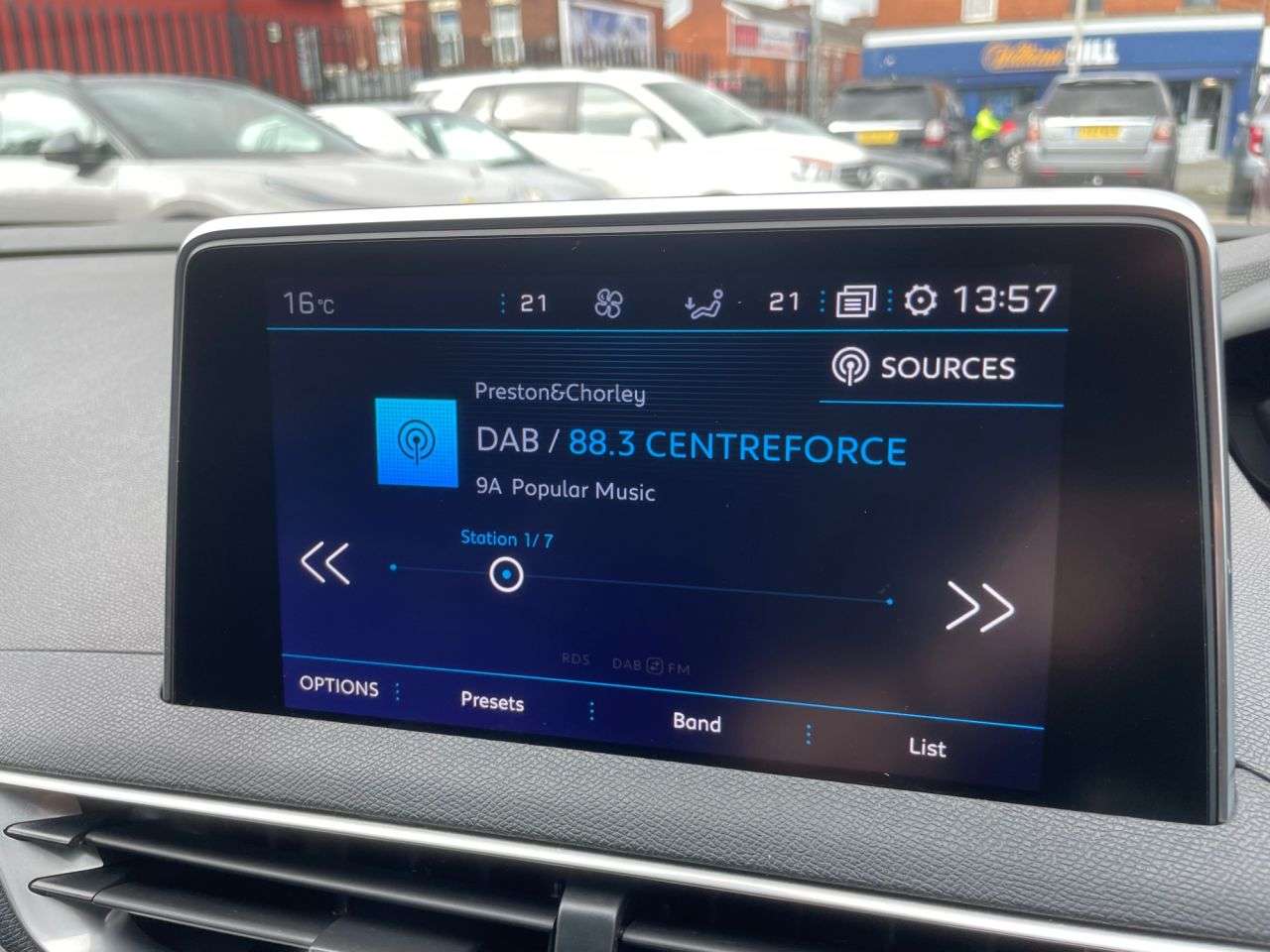 2018 PEUGEOT 3008 2018 PEUGEOT 3008