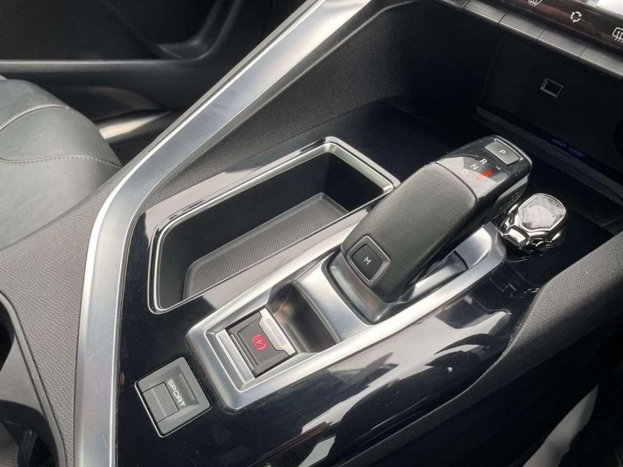 2018 PEUGEOT 3008 2018 PEUGEOT 3008