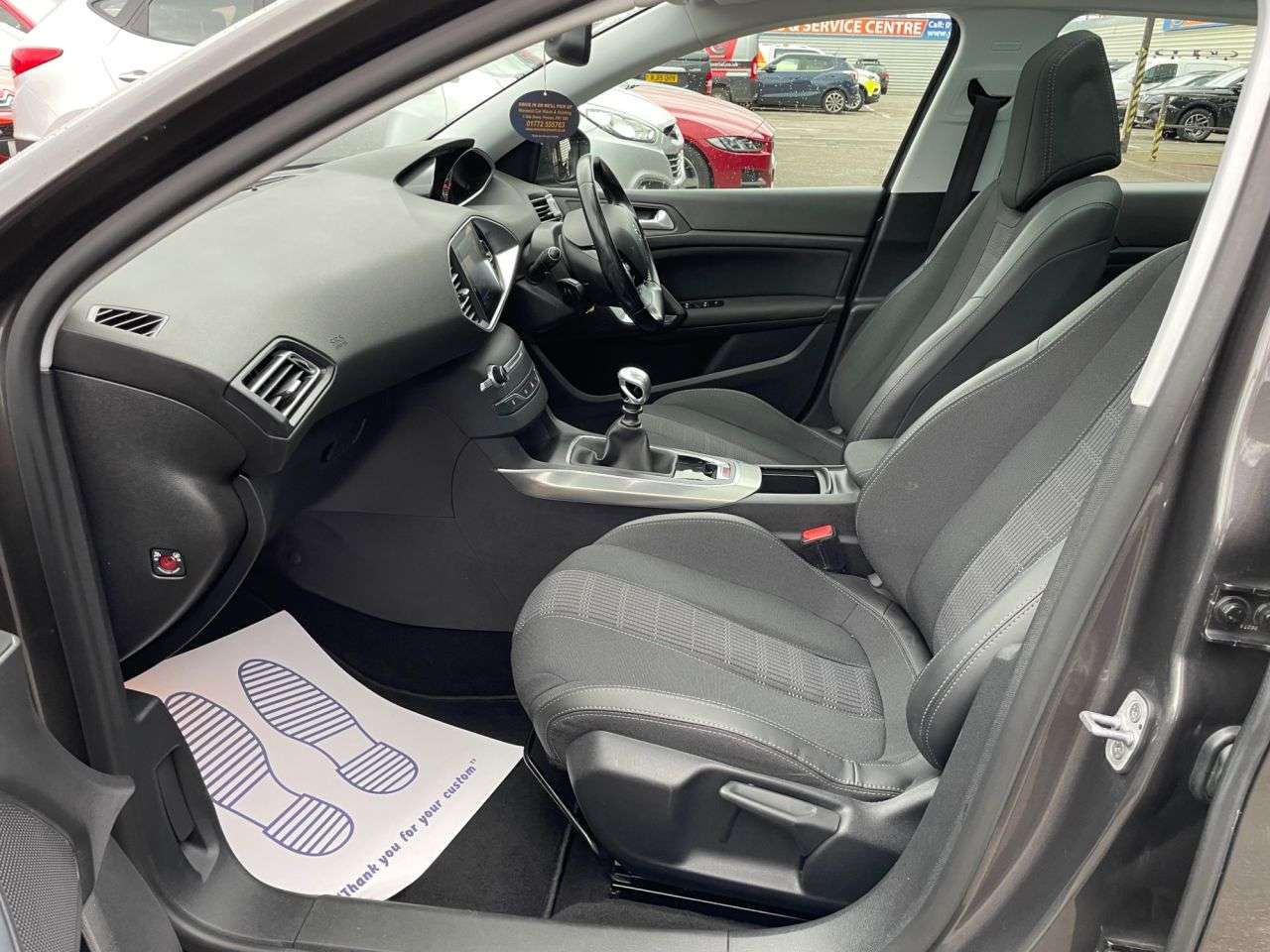 2018 PEUGEOT 308 2018 PEUGEOT 308