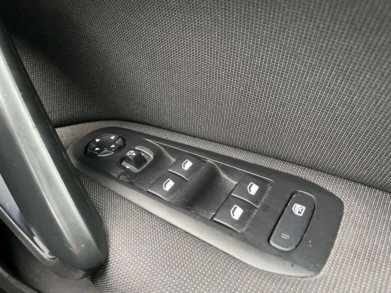 2018 PEUGEOT 308 2018 PEUGEOT 308