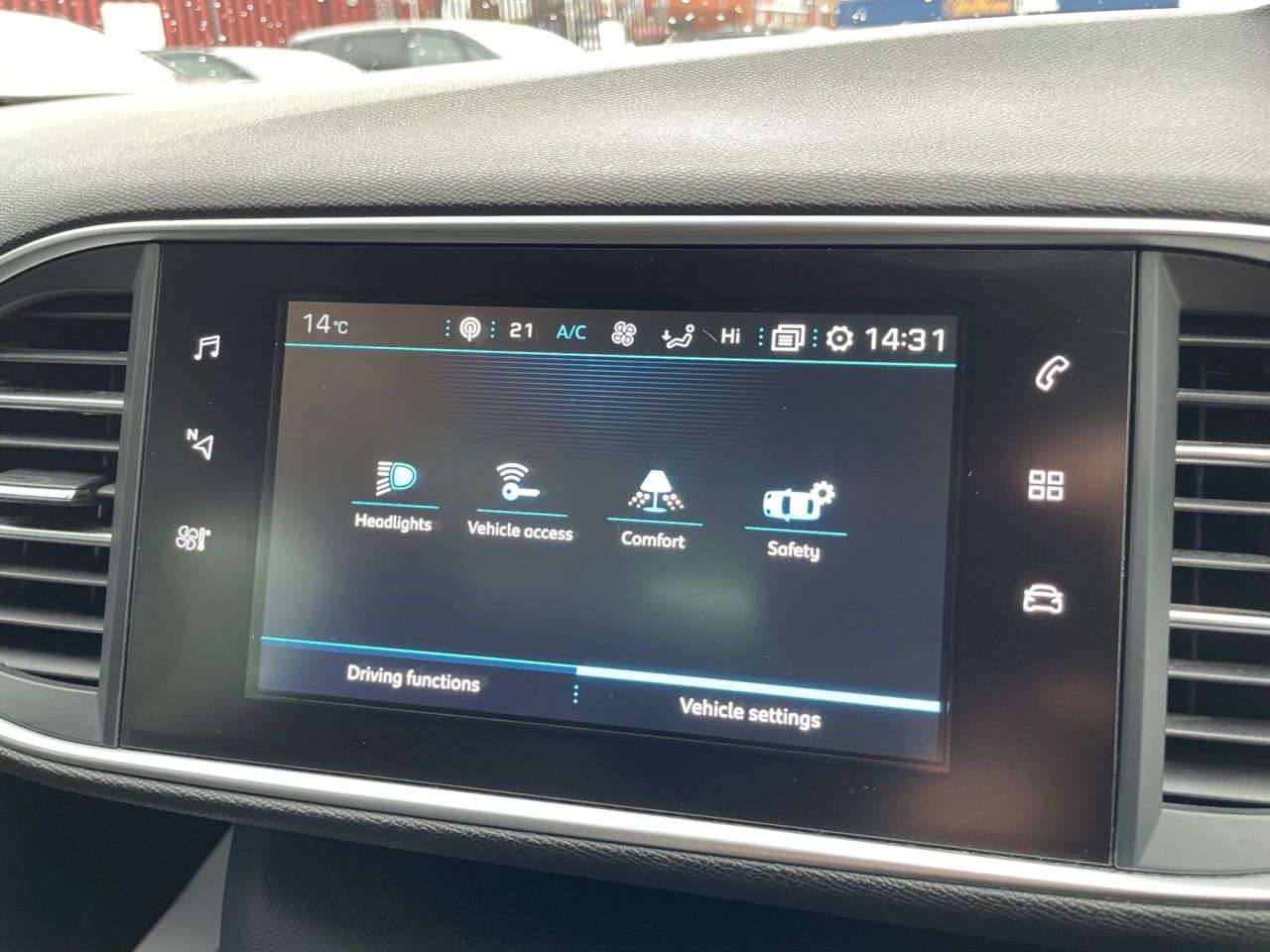 2018 PEUGEOT 308 2018 PEUGEOT 308