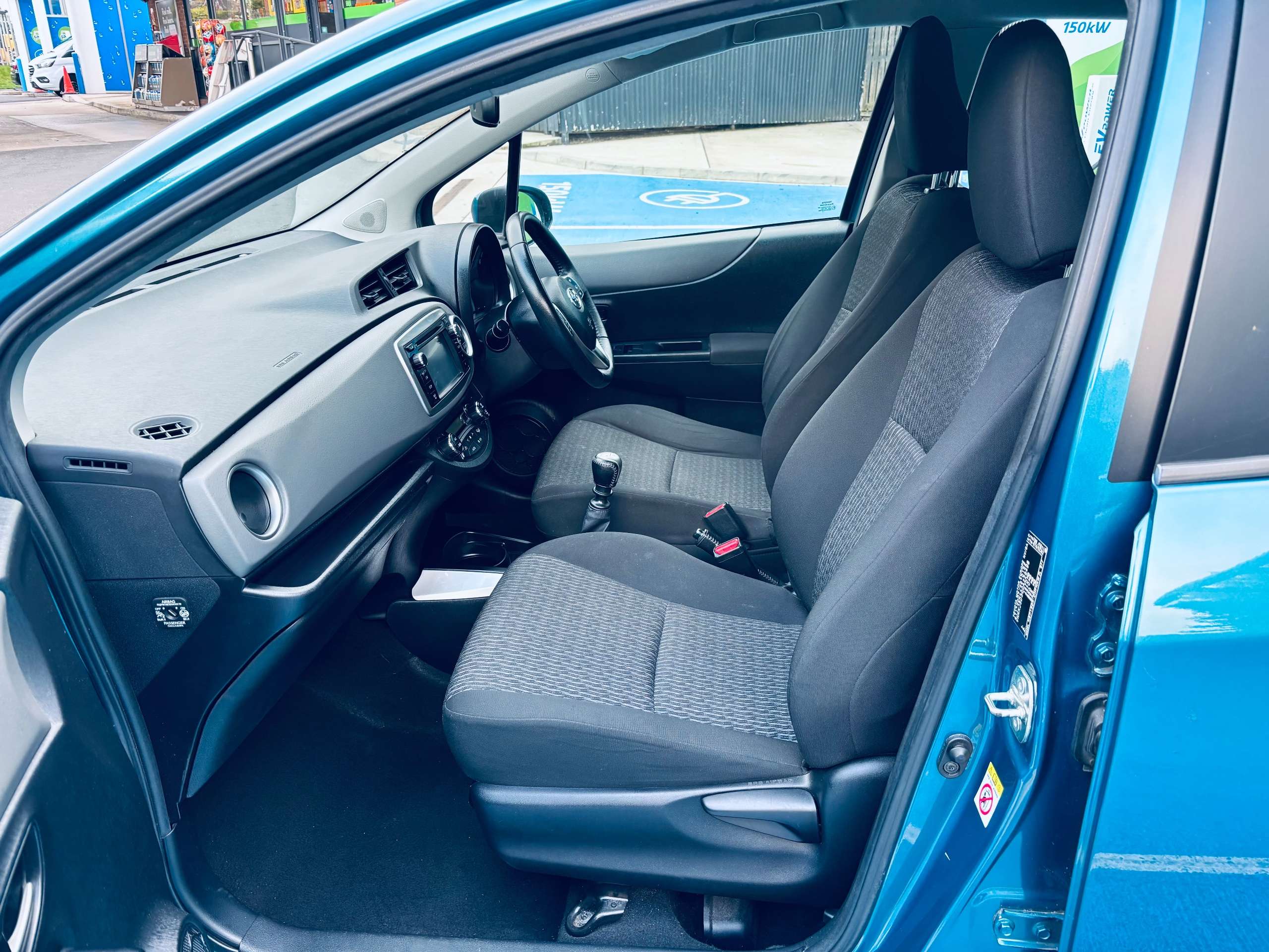 2014 TOYOTA YARIS 2014 TOYOTA YARIS