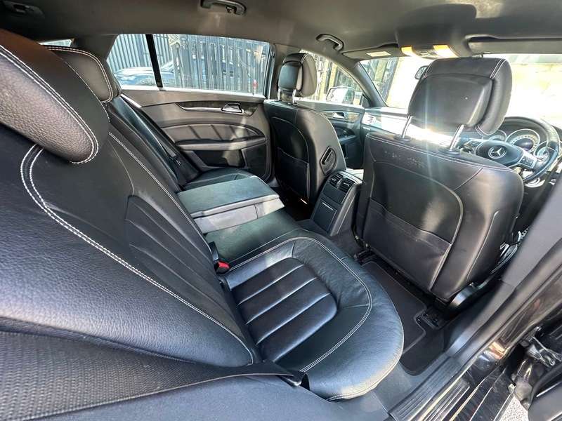 null MERCEDES CLS null MERCEDES CLS