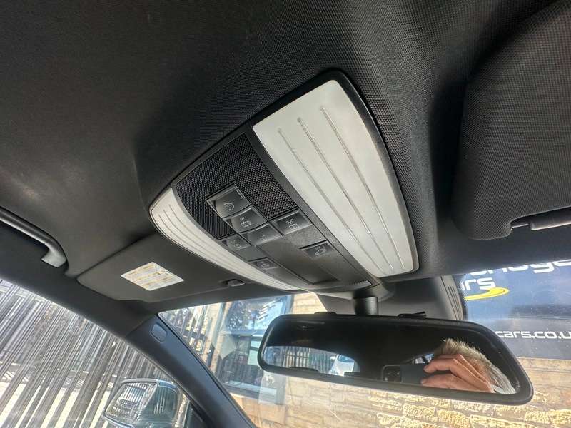 null MERCEDES CLS null MERCEDES CLS