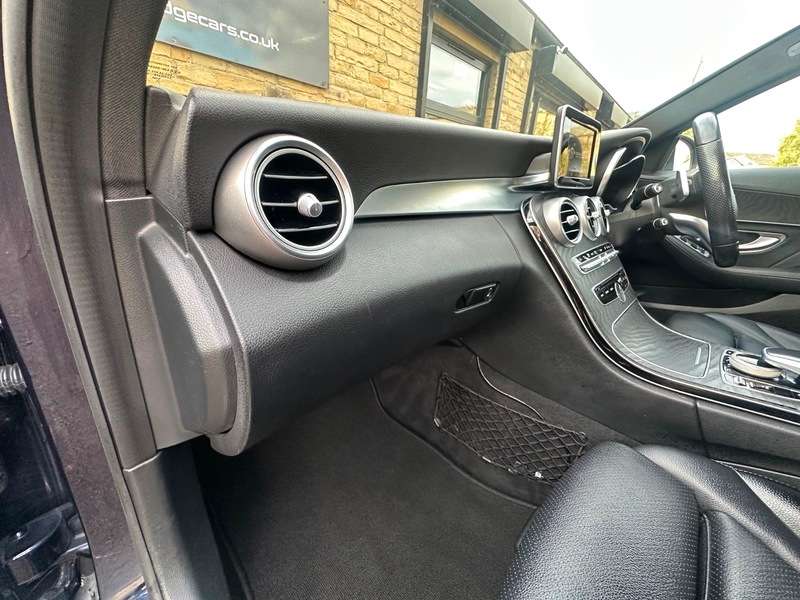 2017 MERCEDES C CLASS 2017 MERCEDES C CLASS