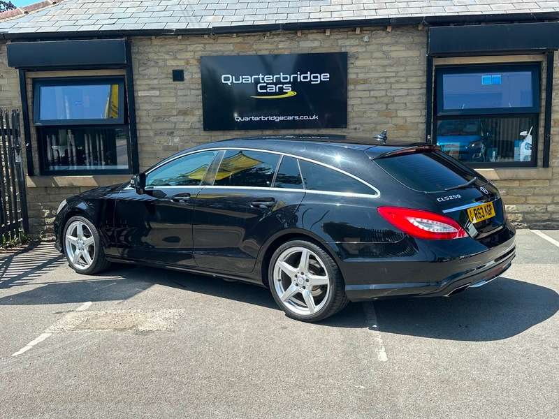 null MERCEDES CLS null MERCEDES CLS