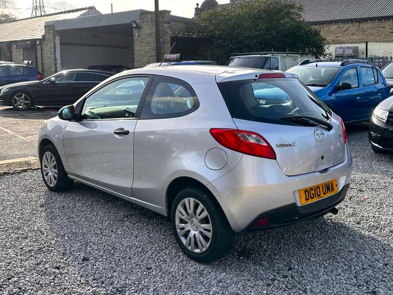 2010 MAZDA MAZDA 2 2010 MAZDA MAZDA 2