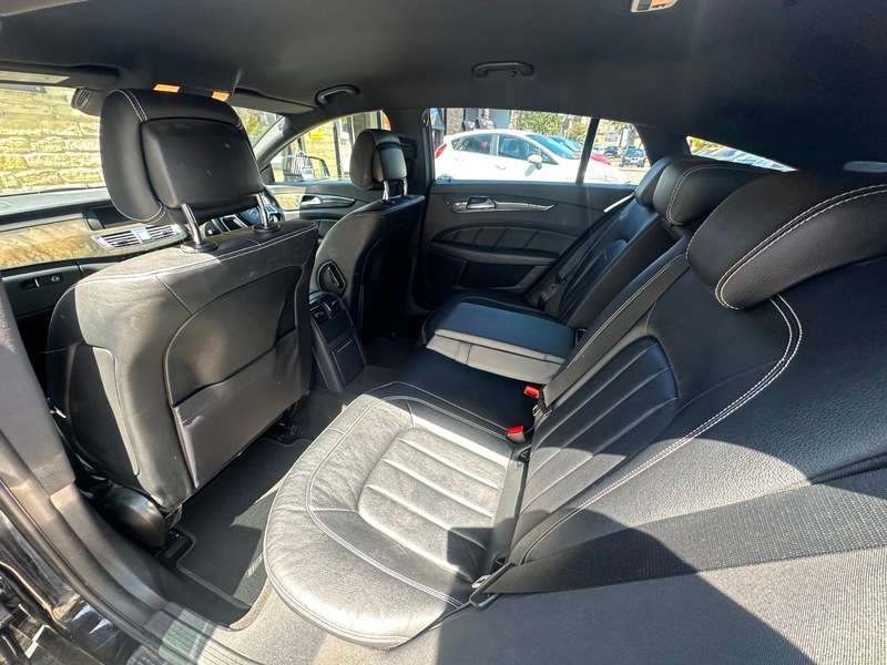 null MERCEDES CLS null MERCEDES CLS