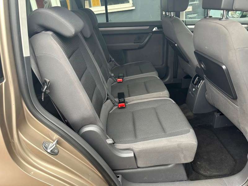 2013 VOLKSWAGEN TOURAN 2013 VOLKSWAGEN TOURAN