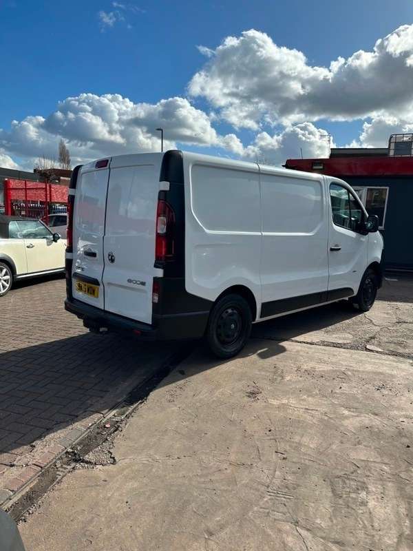 2015 VAUXHALL VIVARO 2015 VAUXHALL VIVARO
