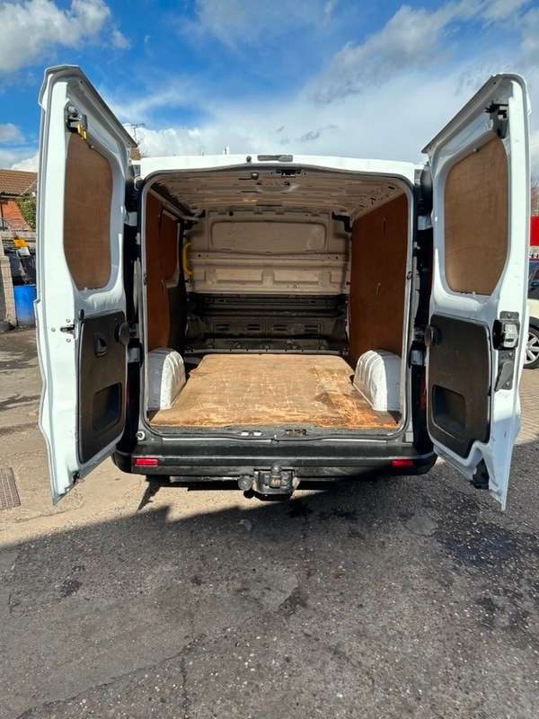 2015 VAUXHALL VIVARO 2015 VAUXHALL VIVARO